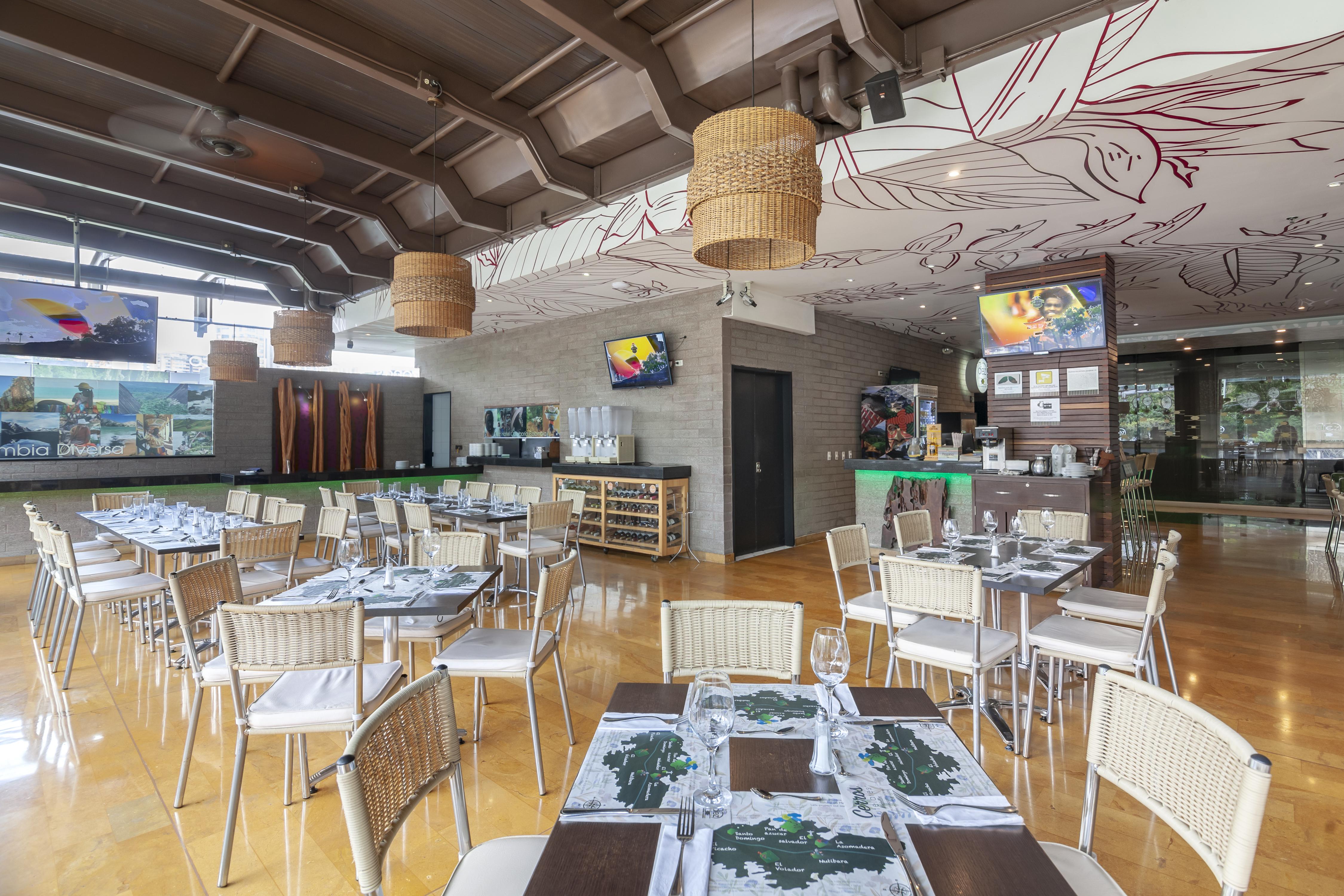 ディエス ホテル メデジン レストラン 写真 Restaurant